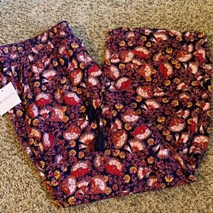 Liz Claiborne Gaucho - Size Medium